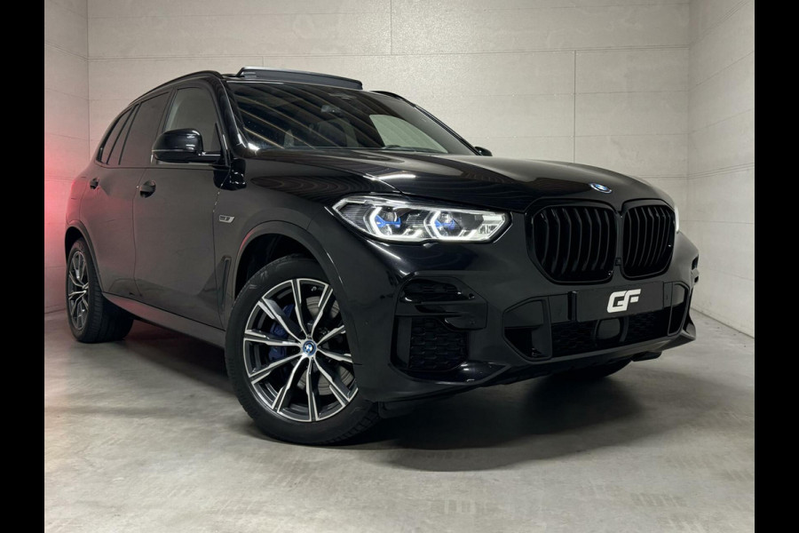 BMW X5 xDrive45e M-Sport Pano Laser HUD 360 Luchtvering Trek