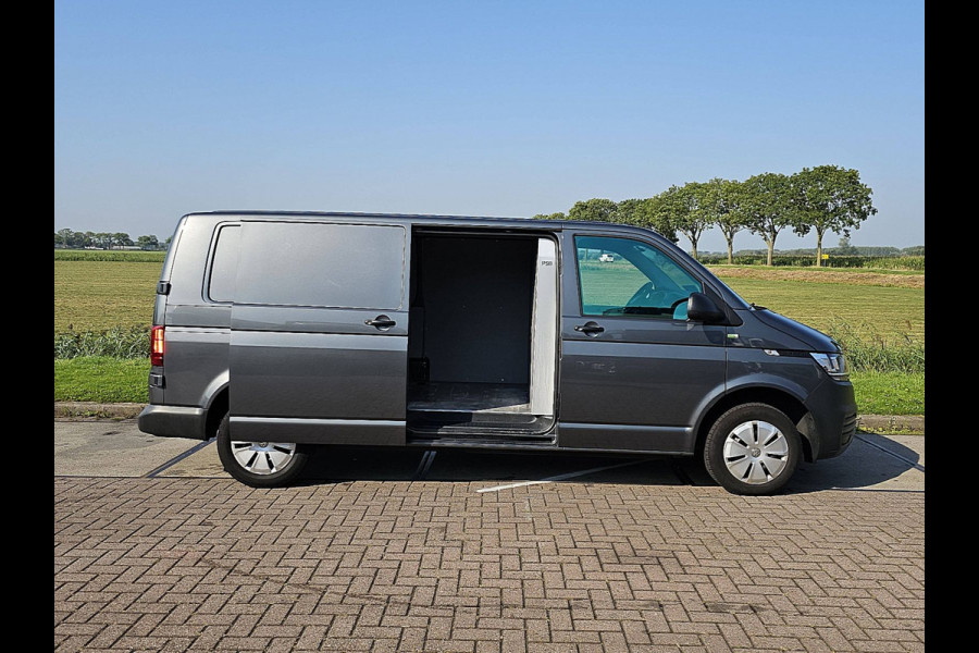 Volkswagen Transporter 2.0 TDI L2H1 28 Economy Business T6.1 NAP CarPlay Deuren Pdc Euro6 !