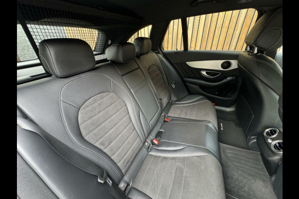 Mercedes-Benz C-Klasse Estate 180 AMG-styling | Navigatie | LED | Rondomzicht camera | Leer/alcantara bekleding | Getint glas | Parkeersensoren voor en