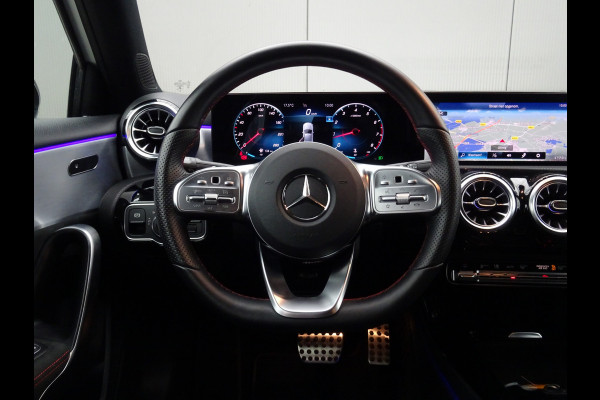 Mercedes-Benz A-Klasse 180 Business Solution AMG * SFEER * WIDESCREEN * 18 INCH !!