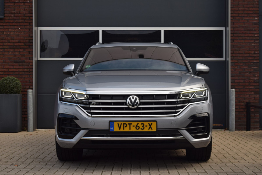 Volkswagen Touareg 3.0 TDI 286pk R-line | Grijs Kenteken | Luchtvering