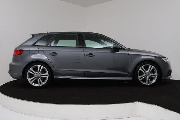 Audi A3 Sportback 35 TFSI CoD Sport S Line Edition (NAVIGATIE, PDC, CRUISE CONTROL, CLIMATE, LED, NL-AUTO, GOED ONDERHOUDEN)