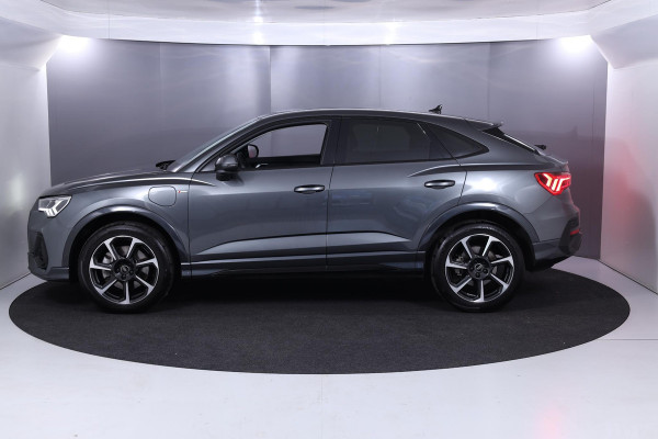 Audi Q3 Sportback 45 TFSI e S-line 245 pk S-tronic | Verlengde garantie | Navigatie | Trekhaak elektr. uitklapbaar | Parkeersensoren | Adaptieve cruise control |