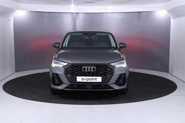 Audi Q3 Sportback 45 TFSI e S-line 245 pk S-tronic | Verlengde garantie | Navigatie | Trekhaak elektr. uitklapbaar | Parkeersensoren | Adaptieve cruise control |