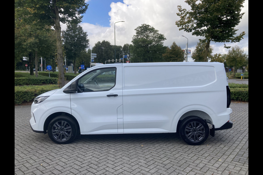 Ford Transit Custom 320 2.0 TDCI L1H1 Trend 136pk/100kW 6-bak | Trekhaak | 13'' SYNC met Carplay/Android Auto | 17'' Carbonized Grey velgen |