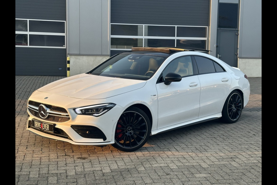 Mercedes-Benz CLA-Klasse AMG 35 4MATIC 2023 FULL PANO NAVI SFEER ELEK PAKKET