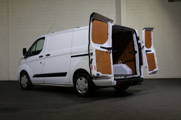 Ford Transit Custom 2.0 TDCI 130pk L1 H1 Trend Airco Navigatie Trekhaak 2.5T 2x Schuifdeur