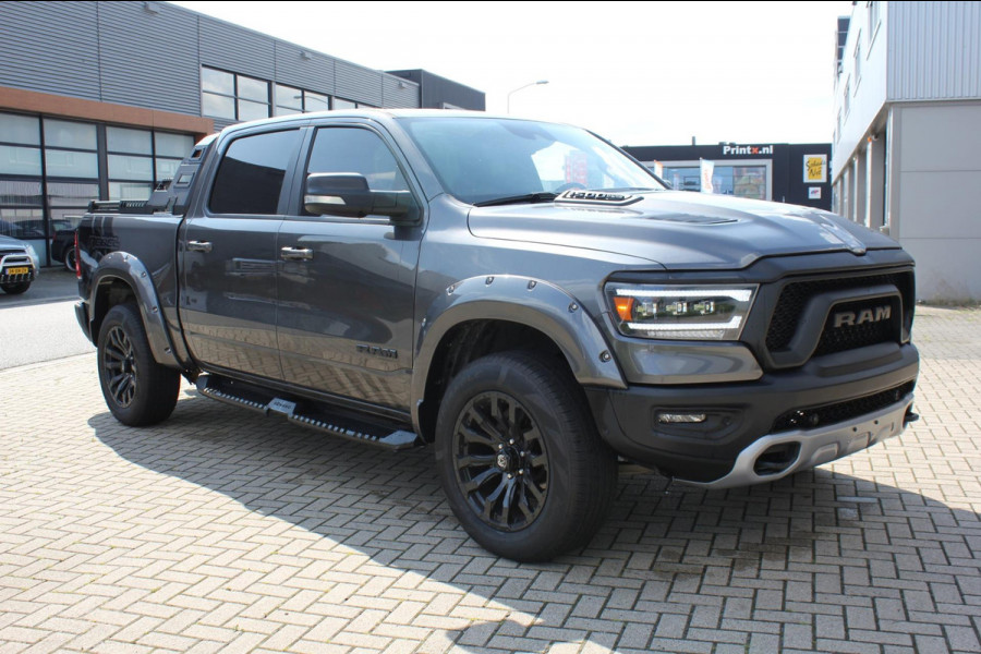 Dodge Ram 1500 Rebel 5.7 V8 4x4 Crew Cab LPG