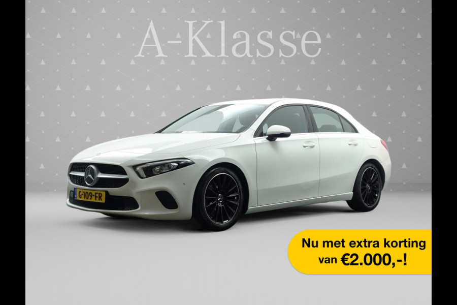 Mercedes-Benz A-Klasse Limousine 180 d Solution AMG Aut- Leer I Navi I Park assist I Camera I Xenon I Carplay