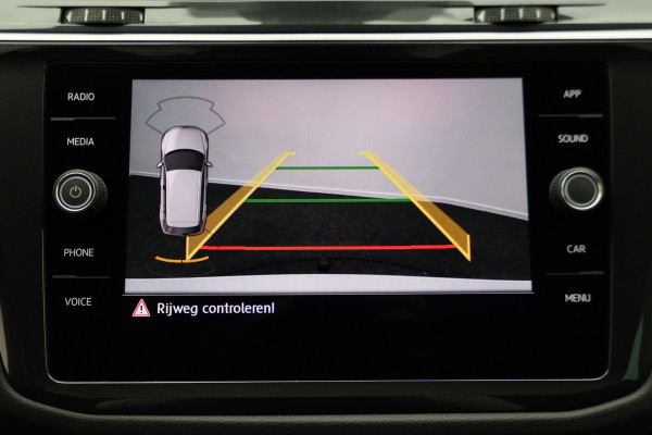 Volkswagen Tiguan 2.0 TSI DSG 4Motion Highline LED, Stoel-/Stuurverw., Camera, ACC, Front Assist, Standkachel, Trekhaak