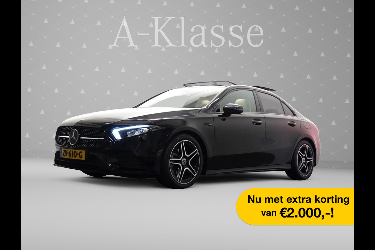 Mercedes-Benz A-Klasse Limousine 200 AMG Night Edition Aut- Panodak I  Widescreen I Leer I Camera I Full