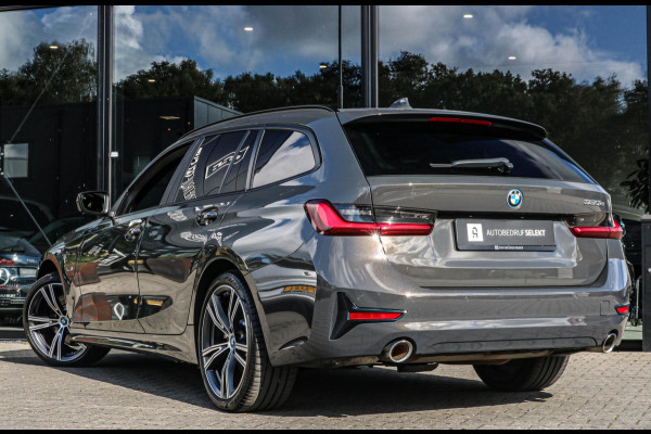 BMW 3 Serie Touring 330e - PANO - TREKHAAK - SPECIALE KLEUR