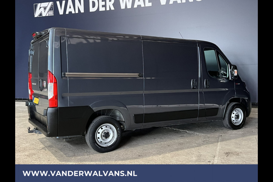 Fiat Ducato 2.3 MultiJet 120pk L2H1 inrichting Euro6 Airco | Navigatie | Camera | 2500kg Trekhaak Cruisecontrol, Bijrijdersbank