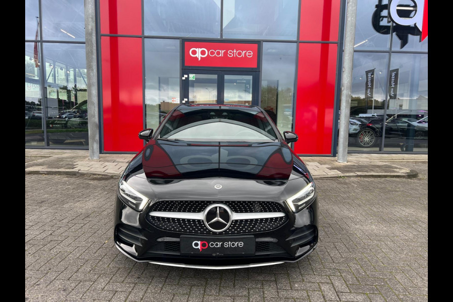 Mercedes-Benz A-Klasse 180 Business Solution AMG Pano