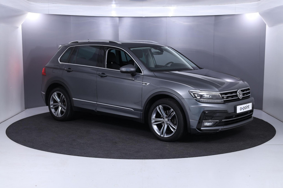 Volkswagen Tiguan 1.4 TSI ACT Highline Business R 150pk DSG| Navi| 19'LM-velgen| alarm| trekhaalk el. uitklapbaar