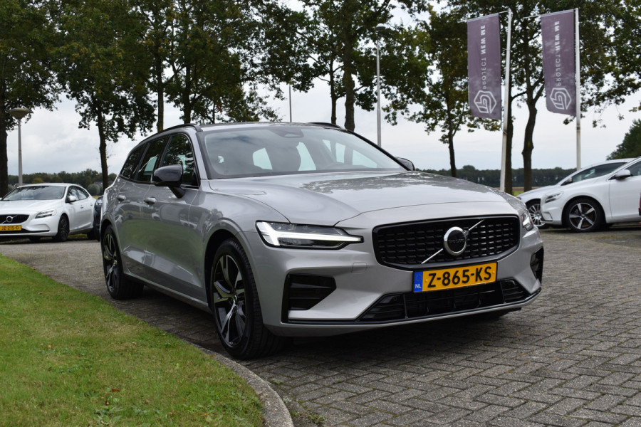 Volvo V60 B4 211PK Automaat Plus Dark | Trekhaak | Blis | ACC | Leder | Stuurverwarming | Camera | Elektr. stoel