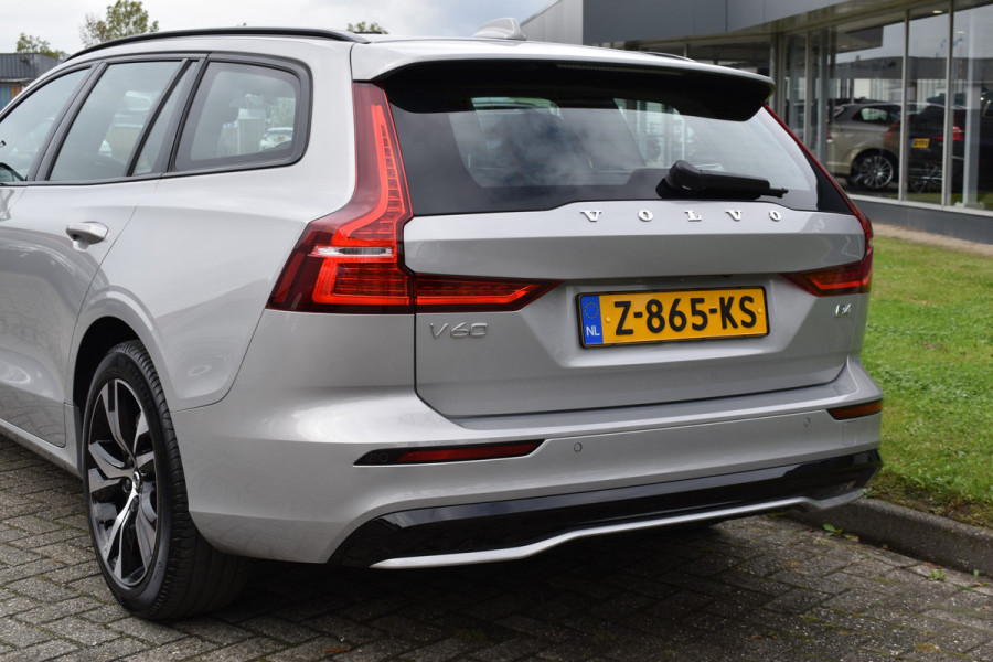 Volvo V60 B4 211PK Automaat Plus Dark | Trekhaak | Blis | ACC | Leder | Stuurverwarming | Camera | Elektr. stoel