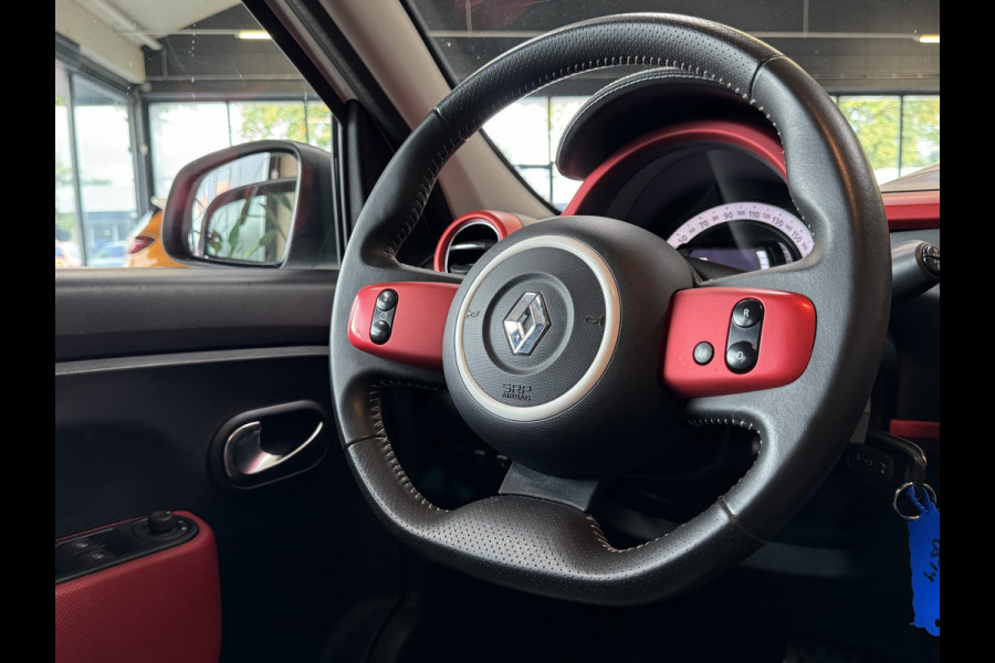 Renault Twingo 0.9 TCe Intens 16 inch velgen, cruise control, PDC, Led, stoelverwarming, 100% dealer onderhouden!