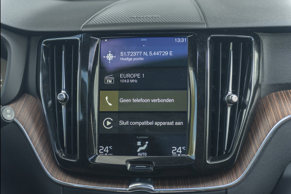 Volvo XC60 T6 Aut. Inscription Leder Navigatie Panoramadak 340pk