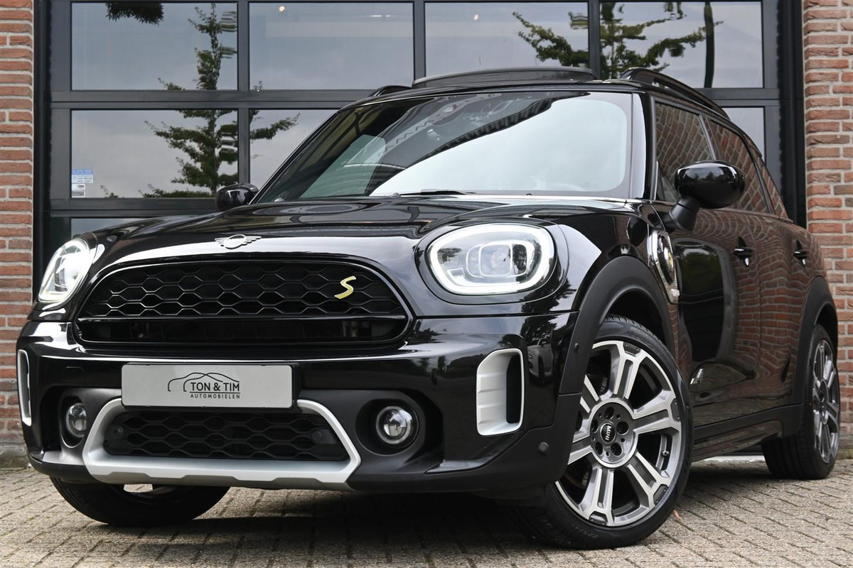 MINI Countryman 2.0 Cooper S E ALL4 BLACKPACK Pano DigiDash A.Cruise ´21