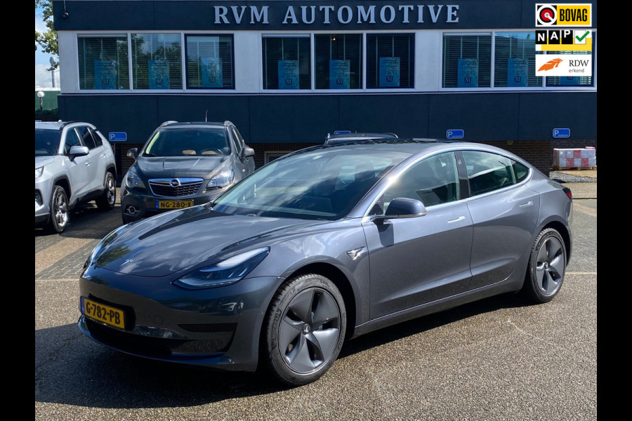 Tesla Model 3 Standard RWD Plus 60 kWh ORG. NL. NAP KM. | TREKHAAK MET 1000KG TREKGEWICHT | RIJKLAAR INCL. 12 MND. BOVAGGARANTIE