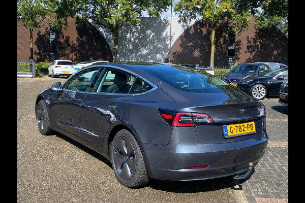 Tesla Model 3 Standard RWD Plus 60 kWh ORG. NL. NAP KM. | TREKHAAK MET 1000KG TREKGEWICHT | RIJKLAAR INCL. 12 MND. BOVAGGARANTIE