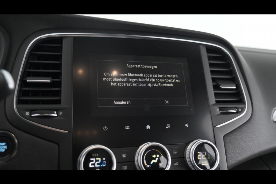 Renault MEGANE Estate E-Tech Plug-In Hybrid 160 Intens | Navigatie | Parkeersensoren | Climate Control | Apple Carplay