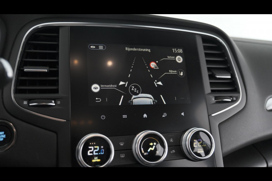 Renault MEGANE Estate E-Tech Plug-In Hybrid 160 Intens | Navigatie | Parkeersensoren | Climate Control | Apple Carplay