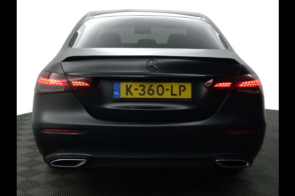 Mercedes-Benz E-Klasse 200 AMG Night Edition 9G Aut- Panoramadak I  Sfeerverlichting I  Sport Leder Interieur I Camera