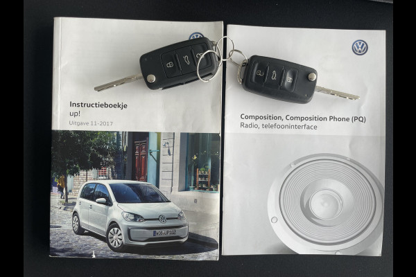 Volkswagen up! 1.0 BMT move up! Airco - Radio/AUX - CD+AB - Ramen E-VZ - RS - HSA - B-Assist