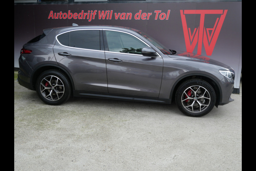 Alfa Romeo Stelvio 2.0T Q4 AWD SUPER | A.C.C. | TREKHAAK | CAMERA | CARPLAY | ALL-IN!!