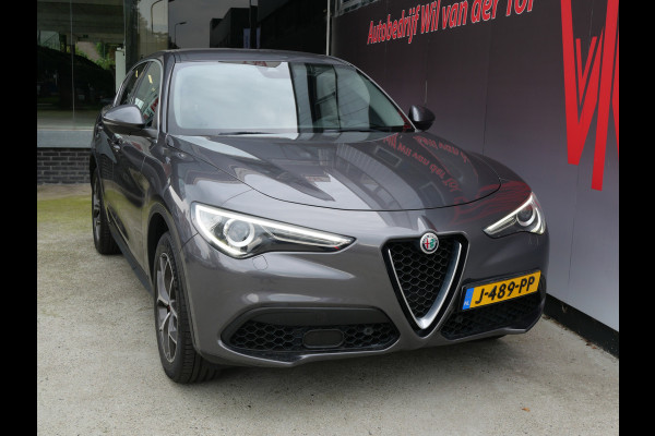 Alfa Romeo Stelvio 2.0T Q4 AWD SUPER | A.C.C. | TREKHAAK | CAMERA | CARPLAY | ALL-IN!!