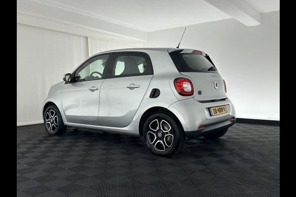 Smart Forfour EQ Business Solution (INCL-BTW) Aut. *NAVI-FULLMAP | VOLLEDER | ECC | CRUISE | COMFORT-SEATS | 15"ALU*