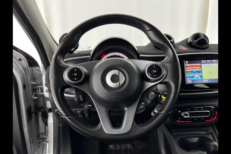 Smart Forfour EQ Business Solution (INCL-BTW) Aut. *NAVI-FULLMAP | VOLLEDER | ECC | CRUISE | COMFORT-SEATS | 15"ALU*