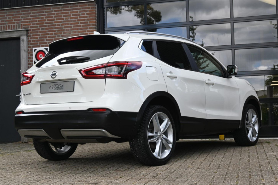 Nissan QASHQAI 1.3 DIG-T AUT TeknaLeder LED Cruise 360Cam '21