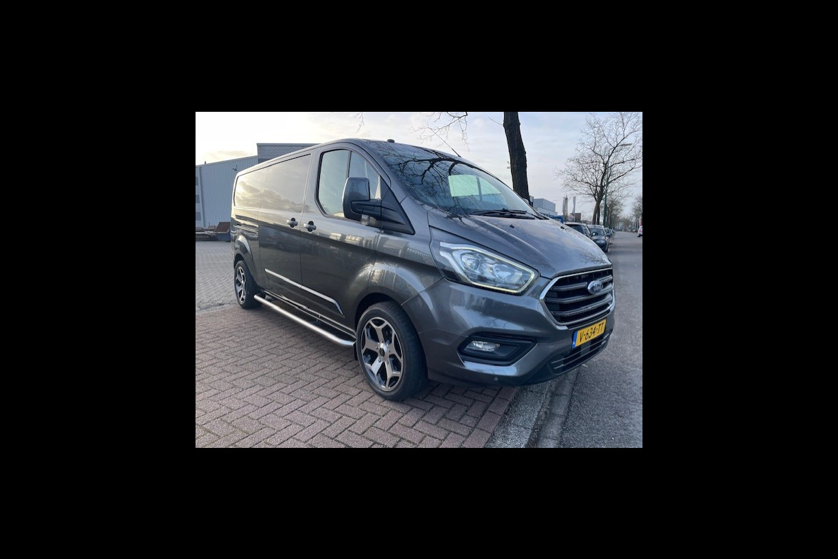 Ford Transit Custom 300 2.0 TDCI 170pk L2 H1 Limited Automaat Airco/ECC,Navigatie,Camera,Xenon