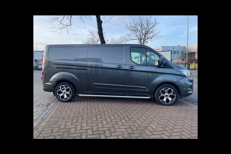 Ford Transit Custom 300 2.0 TDCI 170pk L2 H1 Limited Automaat Airco/ECC,Navigatie,Camera,Xenon