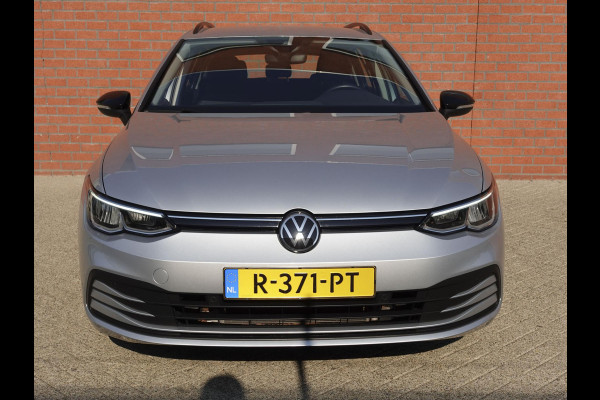 Volkswagen GOLF Variant 1.0 eTSI 110pk DSG Life | Navigatie | Climate Control | Parkeer sensoren | Cruise control adaptive | Stoelverwarming | Led #