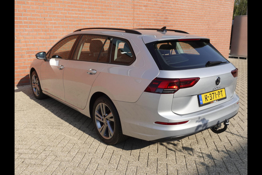 Volkswagen GOLF Variant 1.0 eTSI 110pk DSG Life | Navigatie | Climate Control | Parkeer sensoren | Cruise control adaptive | Stoelverwarming | Led #