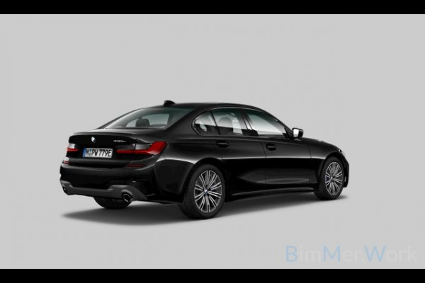 BMW 3-serie 330e M-Sport Pano ACC Harman/K Adp-onderstel