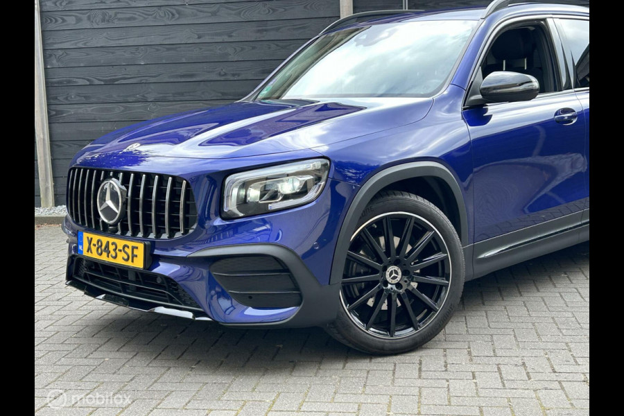 Mercedes-Benz Glb 200 Business Solution AMG 20" AMG / Zwenk trekhaak / VOL / 52.450 KM