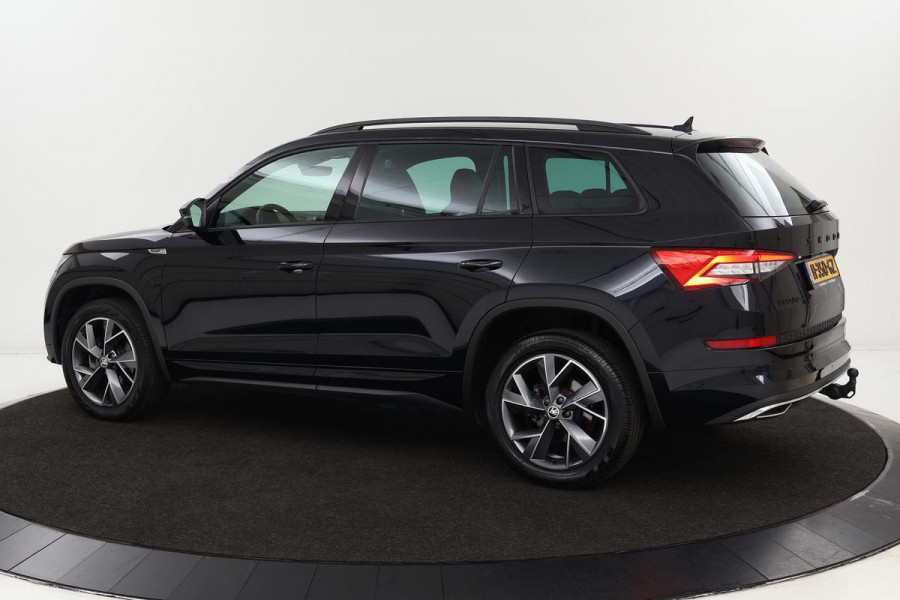 Škoda Kodiaq 1.5 TSI SportLine 7-persoons | Trekhaak | Adaptive cruise | Stoelverwarming | Camera | Canton | Alcantara | Memory | Carplay | Full LED | Keyless | Navigatie