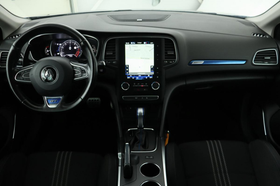 Renault Mégane 1.6 TCe GT | Bose | Camera | Trekhaak | Park Assist | Carplay | Full LED | Sportstoelen | Navigatie | Keyless | DAB+