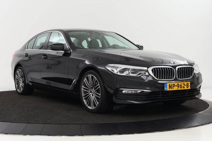 BMW 5 Serie 530i High Executive | Comfortstoelen | Leder | Adaptive LED | Stoelverwarming | Memory | Navigatie | PDC