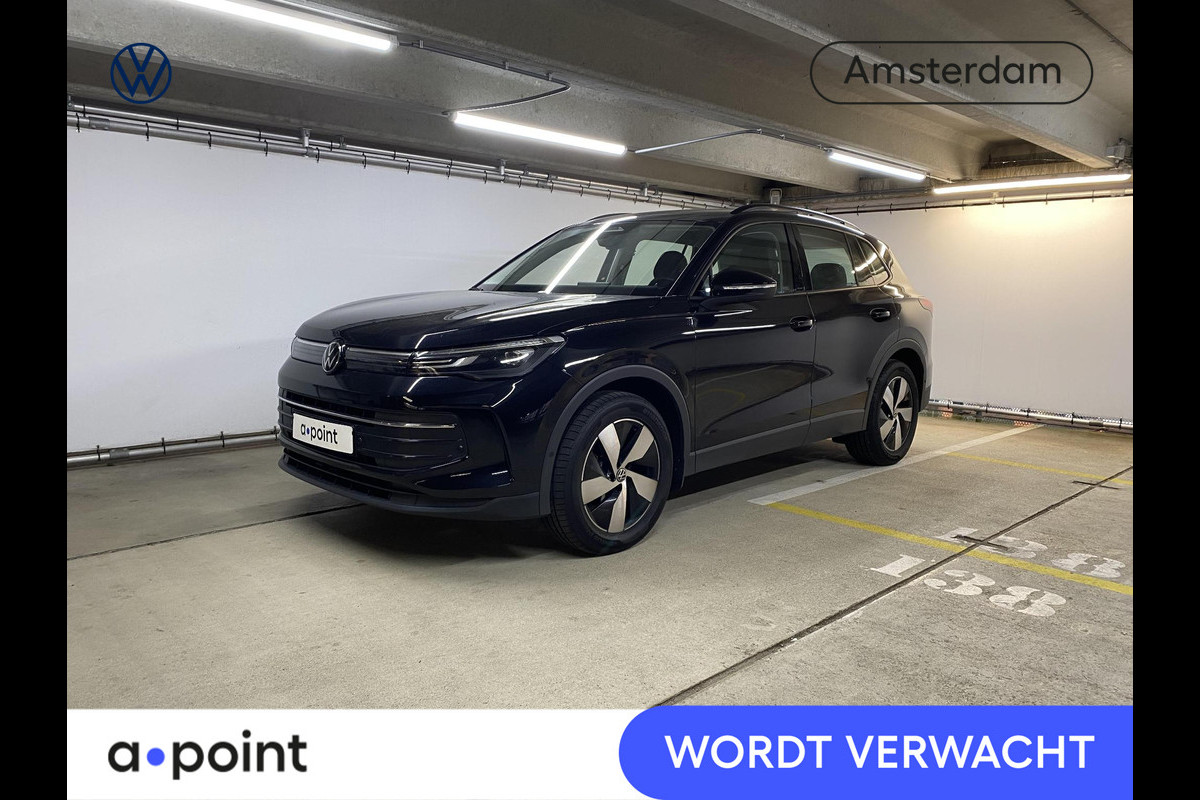 Volkswagen Tiguan 1.5 eTSI Life Edition 150 pk Automaat (DSG) | Navigatie | Elektr. trekhaak | Parkeersensoren (Park assist) | Achteruitrijcamera | Stoelverwarming |