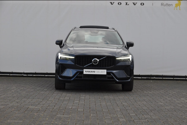 Volvo XC60 T6 350PK Automaat AWD Plus Dark / Semi-elektrisch inklapbare trekhaak / Panoramisch schuif/kantel dak / Adaptive cruise control / Pilot assist / 360 camera / Elektrisch bedienbare voorstoelen / Memory seats / Voor en achter stoelverwarming /