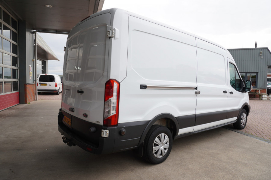 Ford Transit 310L 2.0 TDCI 131PK L3H2 Trend Nr. V100 | Airco | Cruise | Trekhaak