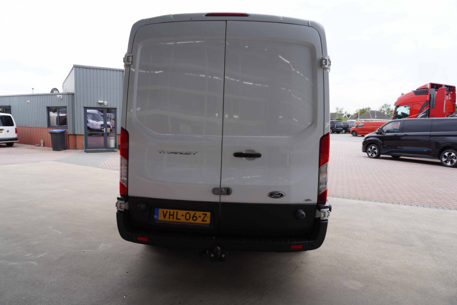 Ford Transit 310L 2.0 TDCI 131PK L3H2 Trend Nr. V100 | Airco | Cruise | Trekhaak