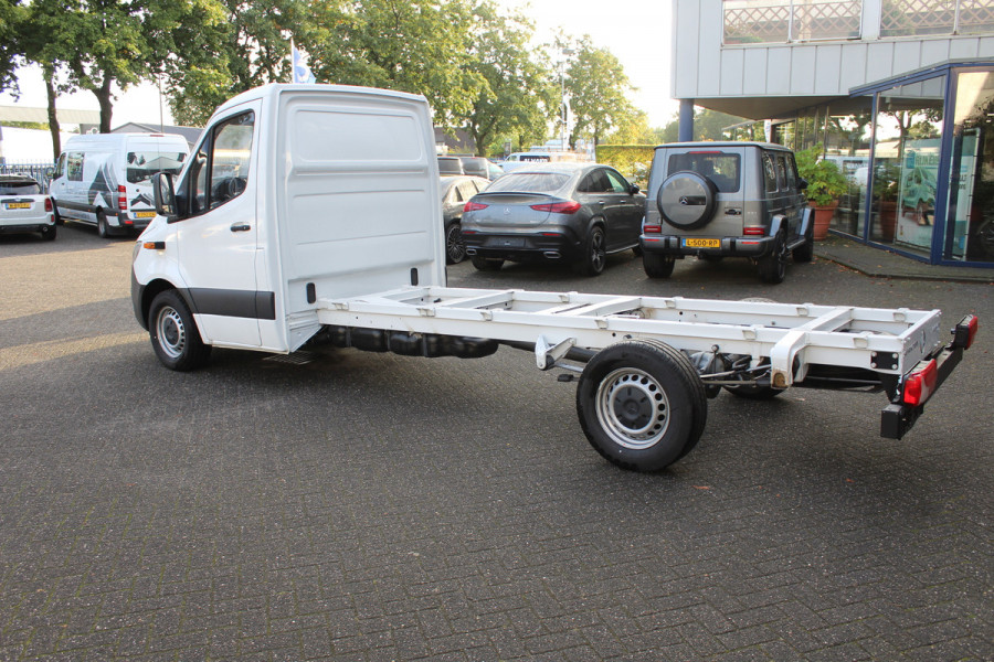 Mercedes-Benz Sprinter 319 CDI L3 RWD 3500kg trekgewicht, MBUX met navigatie, Led verlichting