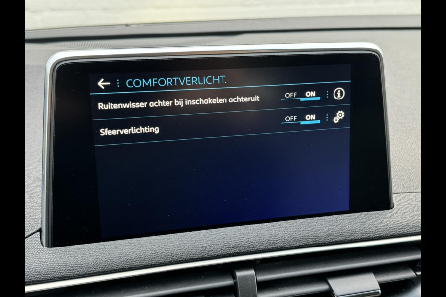 Peugeot 3008 1.2 Première Automaat Panorama 360 Camera Clima Cruise Pdc voor en achter